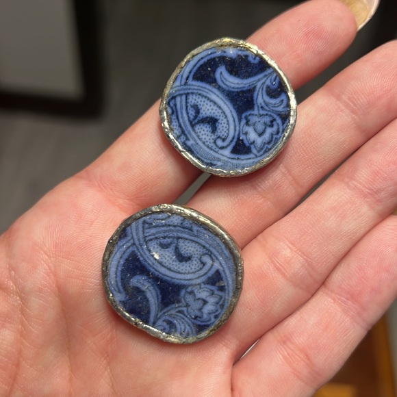 Vintage mix lot of jewelry Chinese cloisonne enamel ceramic blue white cinnabar - Picture 11 of 16